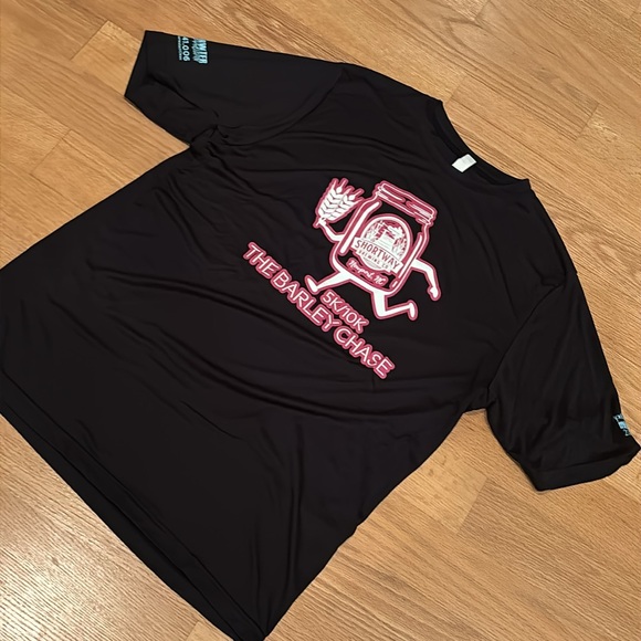 Performance wear/Activewear BREWERY 5k/10k ~ NEW ~ Bundle/3 shirts - Picture 2 of 5